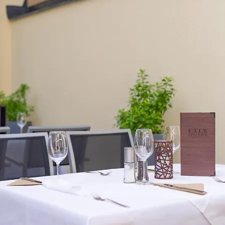 Szálloda City Hotel Stockerau Stockerau