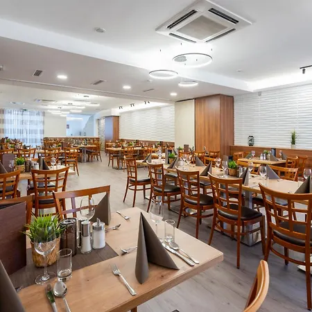 فندق City Hotel Stockerau