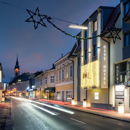 City Hotel Stockerau 4* تشوكيراو