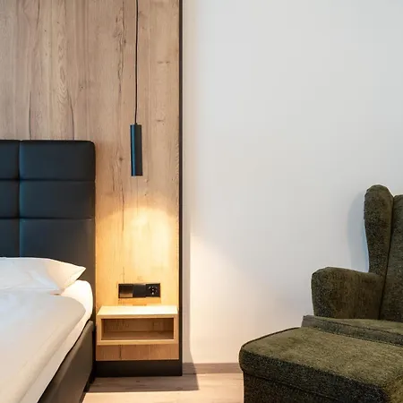 Szálloda City Hotel Stockerau Stockerau