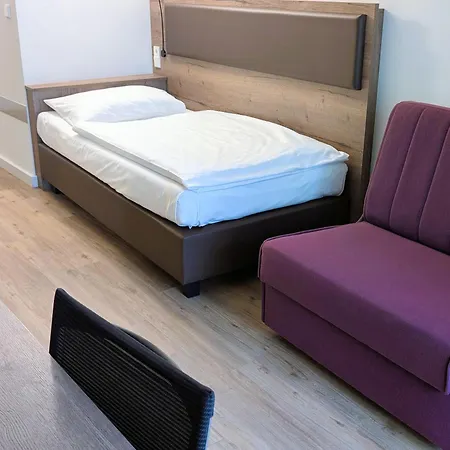 City Hotel Stockerau Hotel 4*