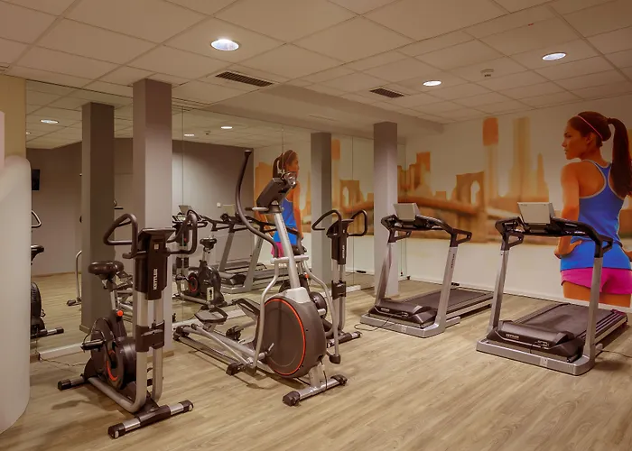 City Hotel Stockerau 4*