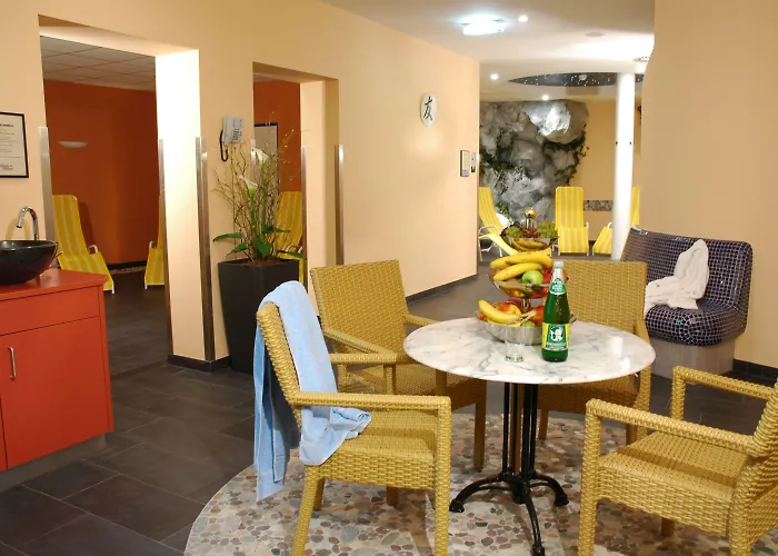 فندق City Hotel Stockerau تشوكيراو