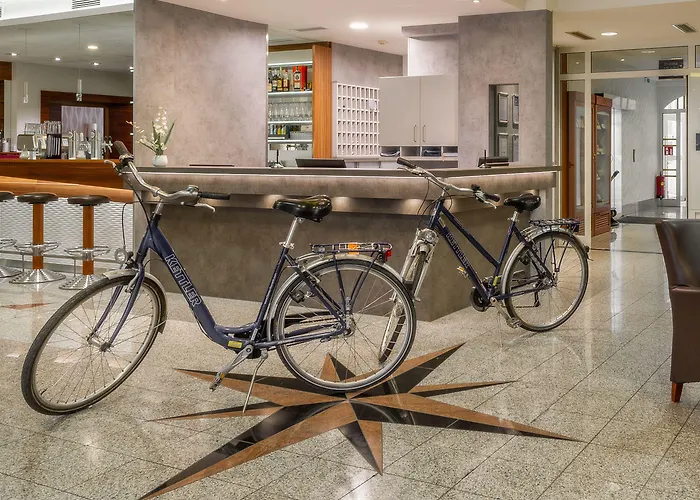 City Hotel Stockerau فندق