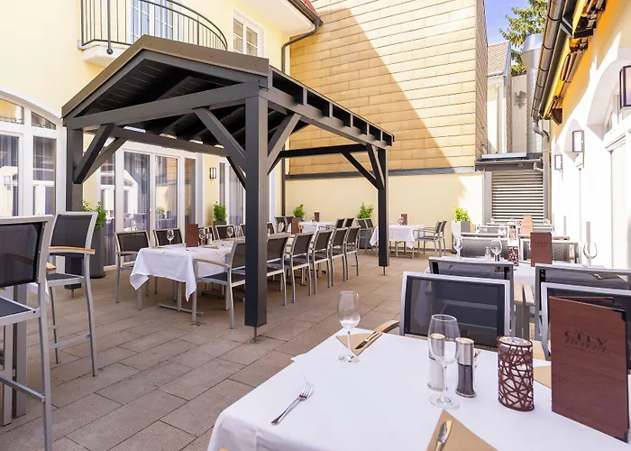 ホテル City Hotel Stockerau 4*