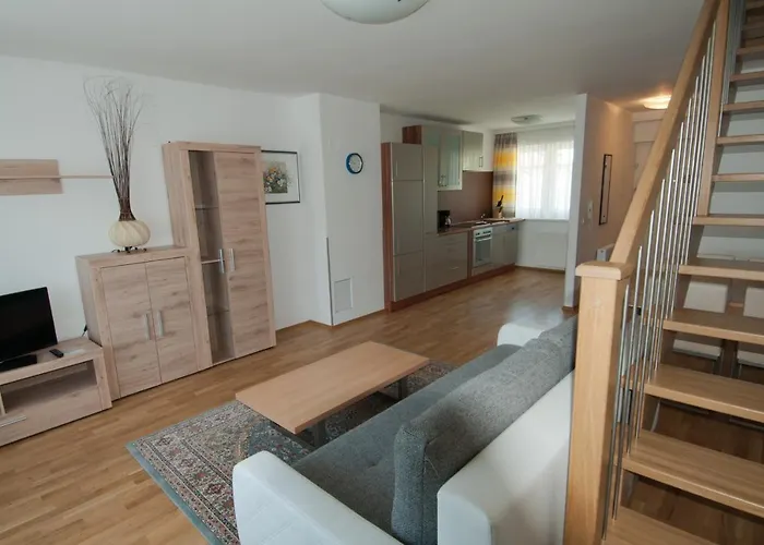 City Hotel Stockerau 4* シュトッケラウ